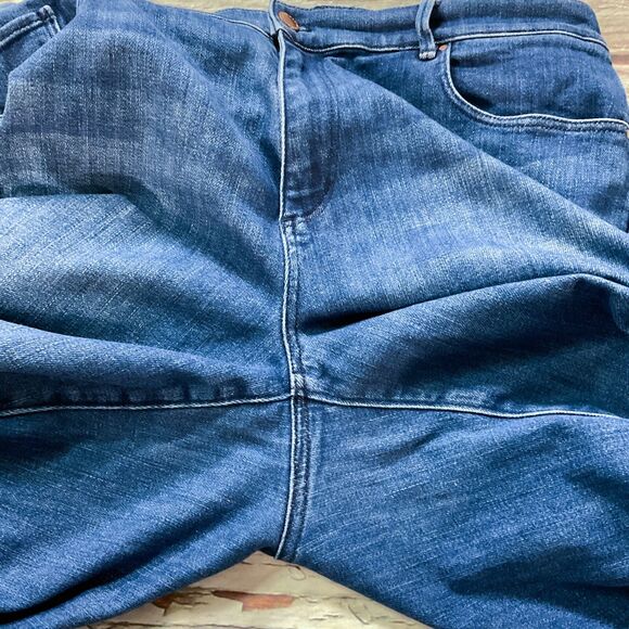 Ann Taylor Womens Jeans size 14 Dark Wash Straight Crop Ankle x28" Denim Stretch - Picture 7 of 10
